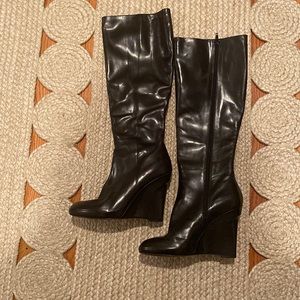 Vera Wang Lavender Label Boots